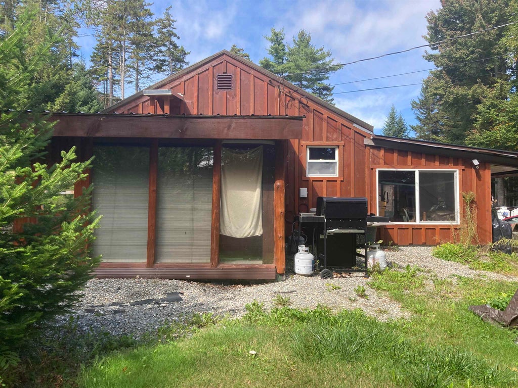 Photo of 1884 North Dorchester Road, Dorchester, NH 03266 (MLS # 5110121)