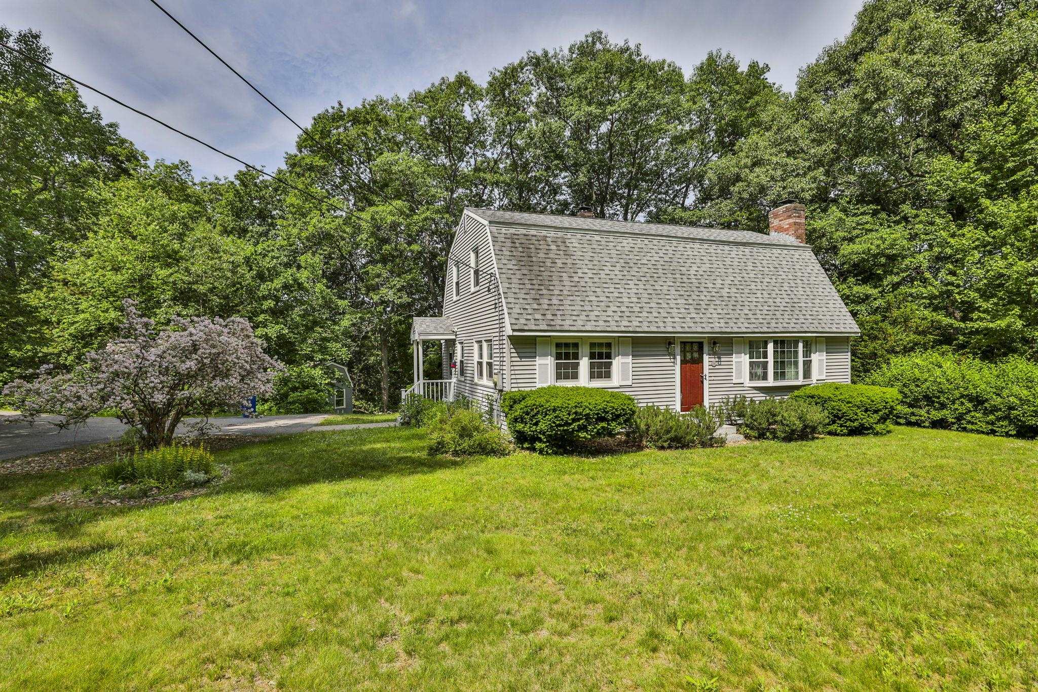 2 Hillside Drive