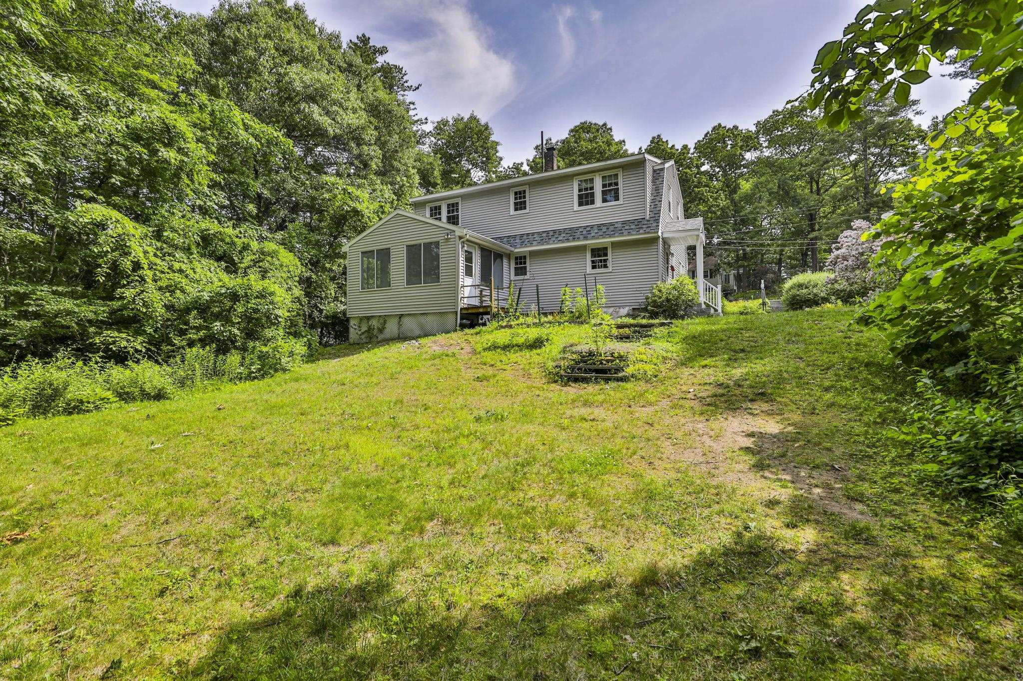 2 Hillside Drive
