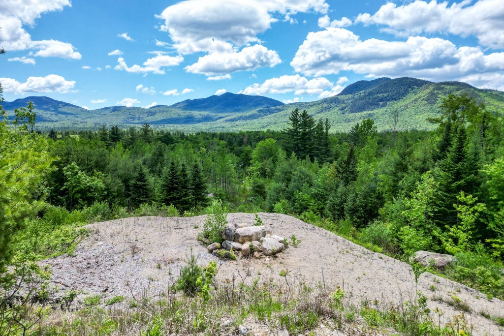 Photo of 30 Parker Ridge Road #A23, Bartlett, NH 03812 (MLS # 5063827)