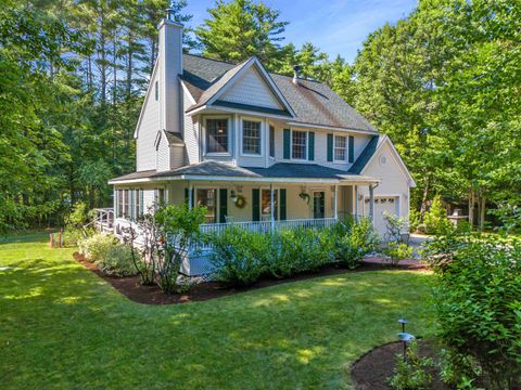 Photo of 124 Riverwood Circle, Effingham, NH 03882 (MLS # 5100789)