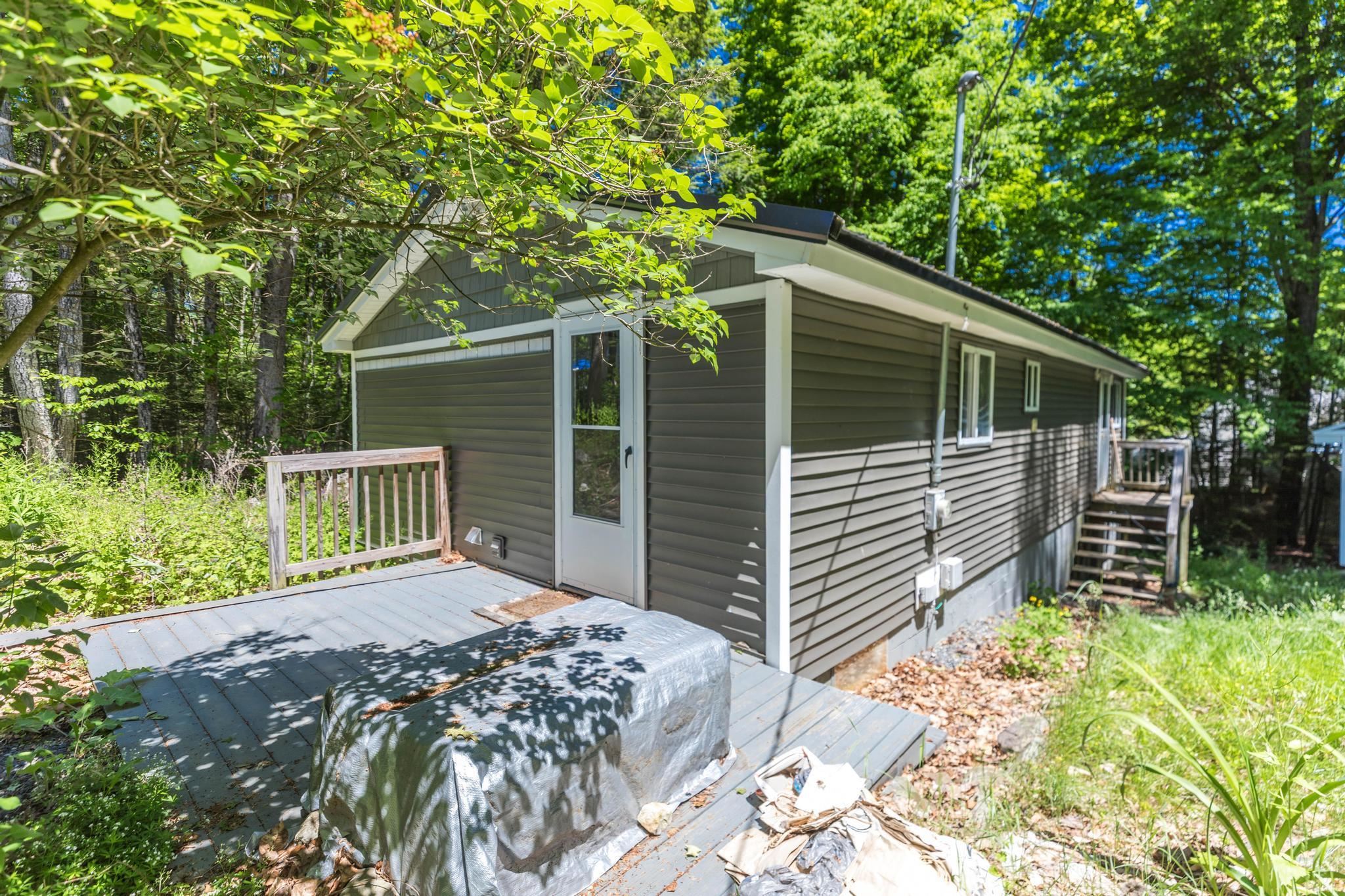 8 Merlin Road