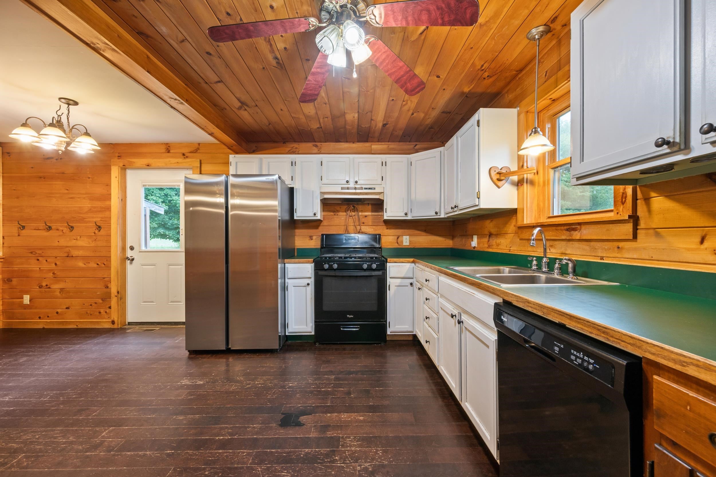 403 Jills Hill Road