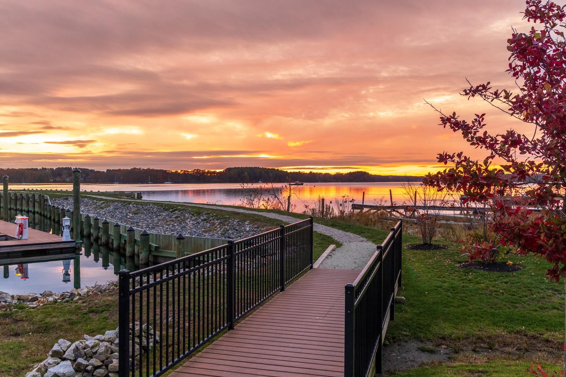 25 LITTLE BAY Drive 25