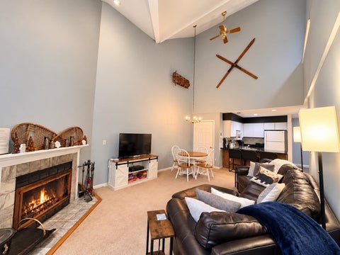 Photo of 6 Deer Creek Road, Dover, VT 05356 (MLS # 5114868)
