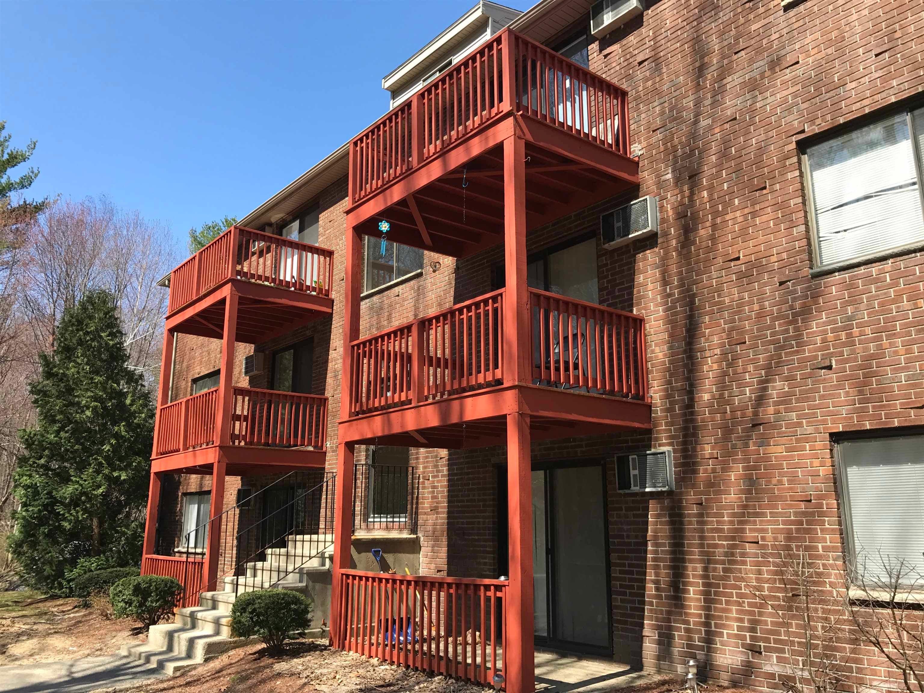 29 Capron Road 26