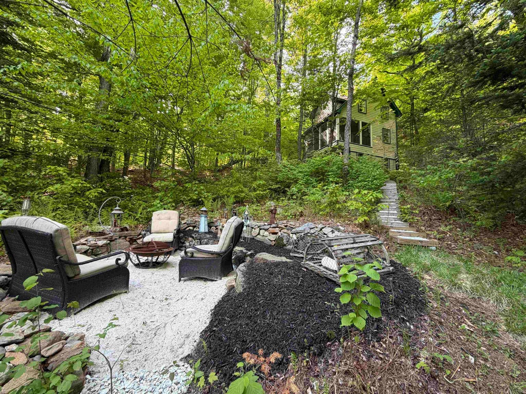 Photo of 5 Shore Road, Grafton, NH 03240 (MLS # 5108769)