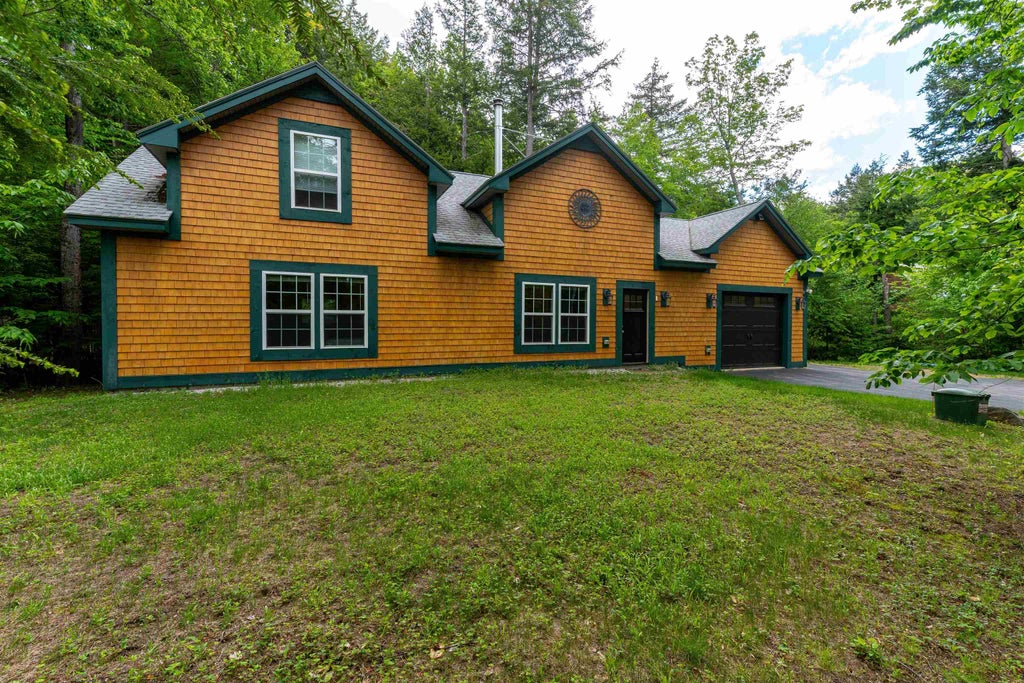 Photo of 177 Alpstrausse, Bartlett, NH 03812 (MLS # 5092846)