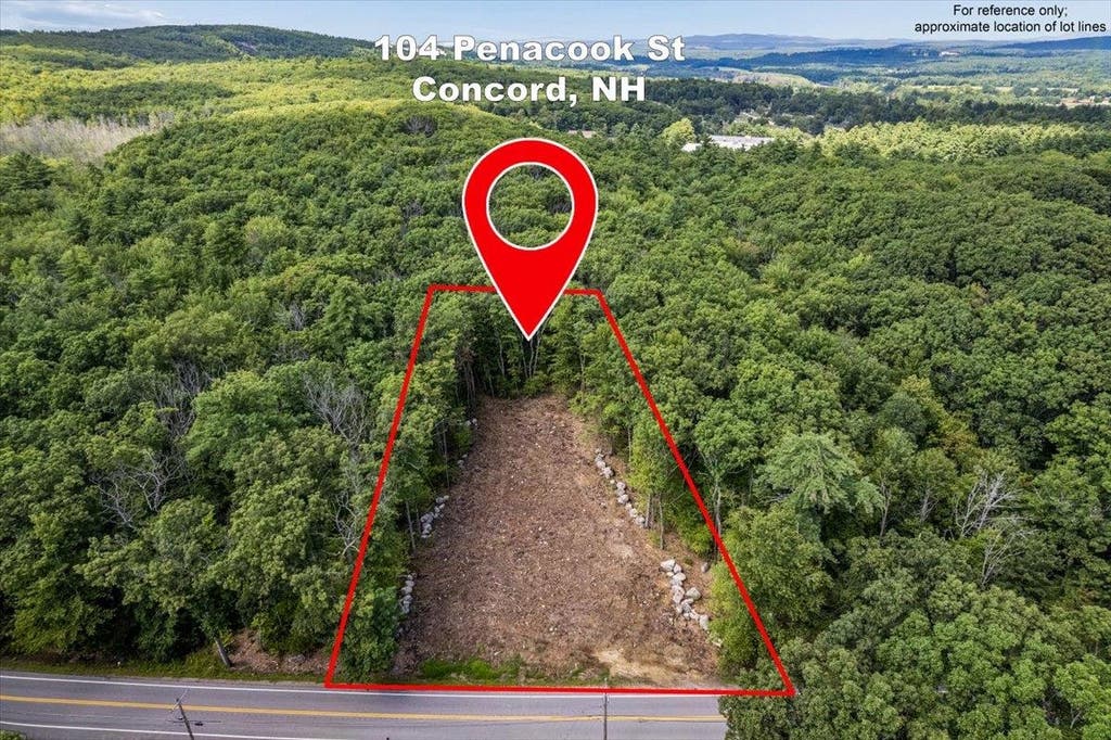 Photo of 104 Penacook Street, Concord, NH 03301 (MLS # 5105919)