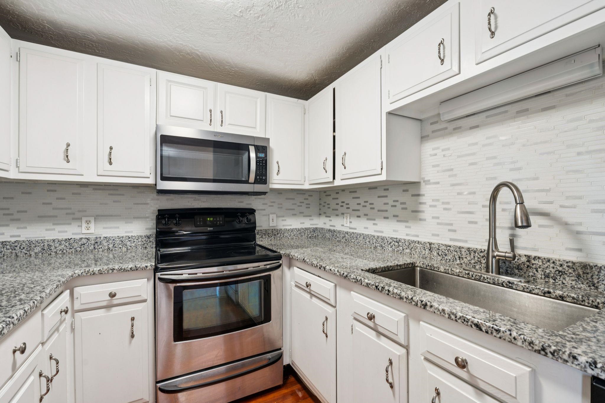 55 River Road 6A