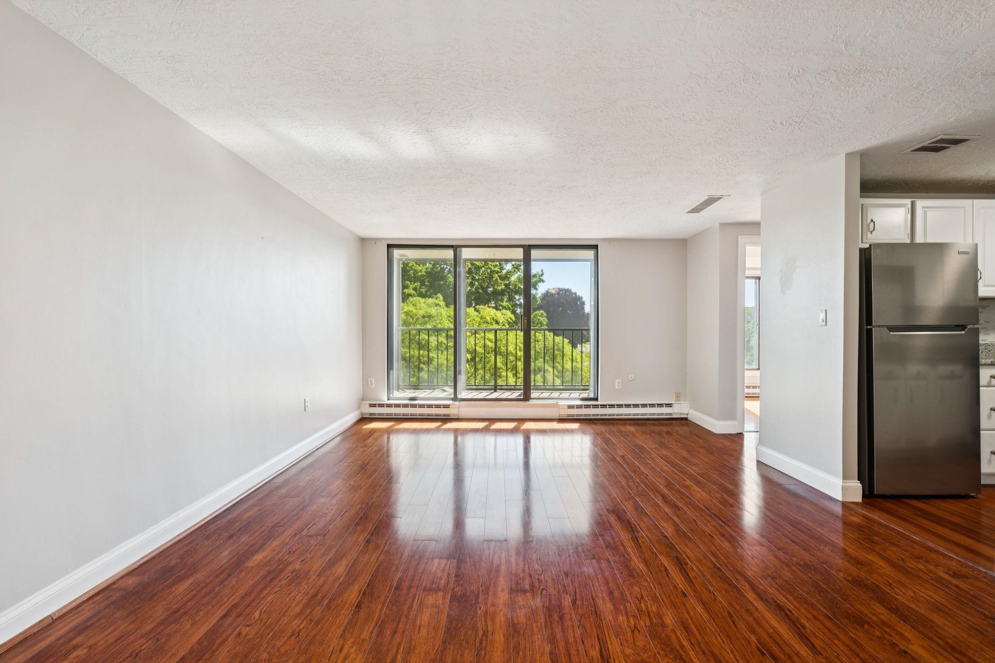 55 River Road 6A