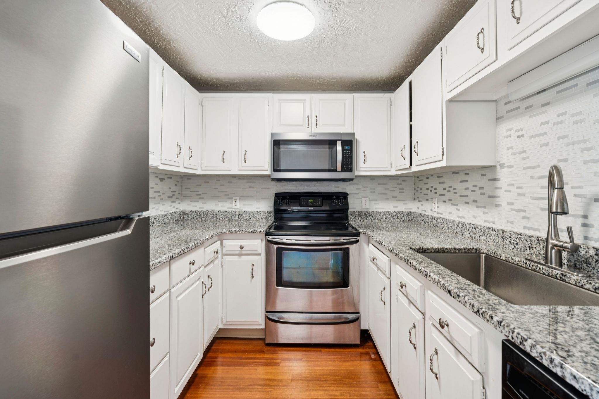 55 River Road 6A