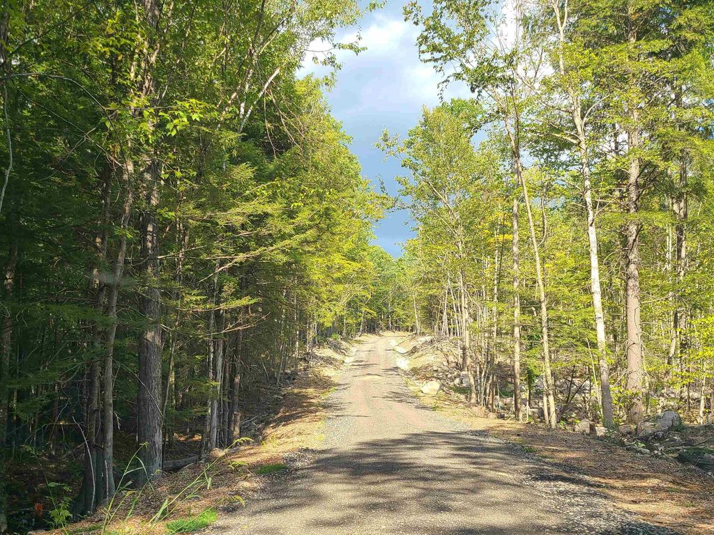 Photo of 00 Innsbruck Drive #Lot 121, New Durham, NH 03855 (MLS # 5069093)