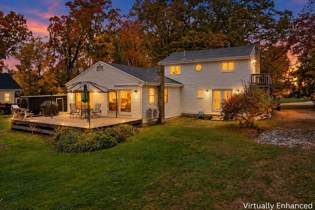 Photo of 21 Waumbeck Road, Wolfeboro, NH 03894 (MLS # 5114378)