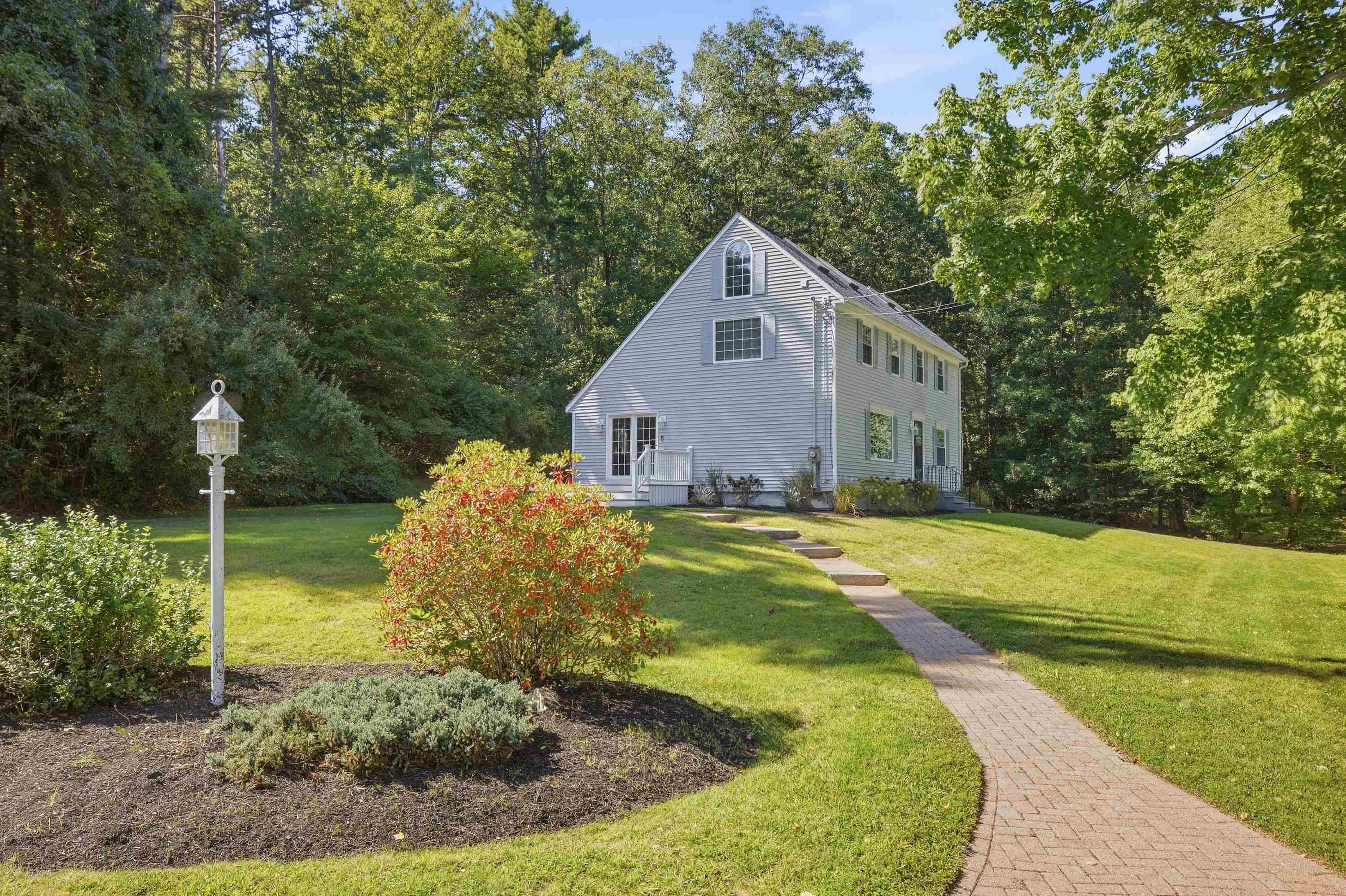 8 Brookhaven Road