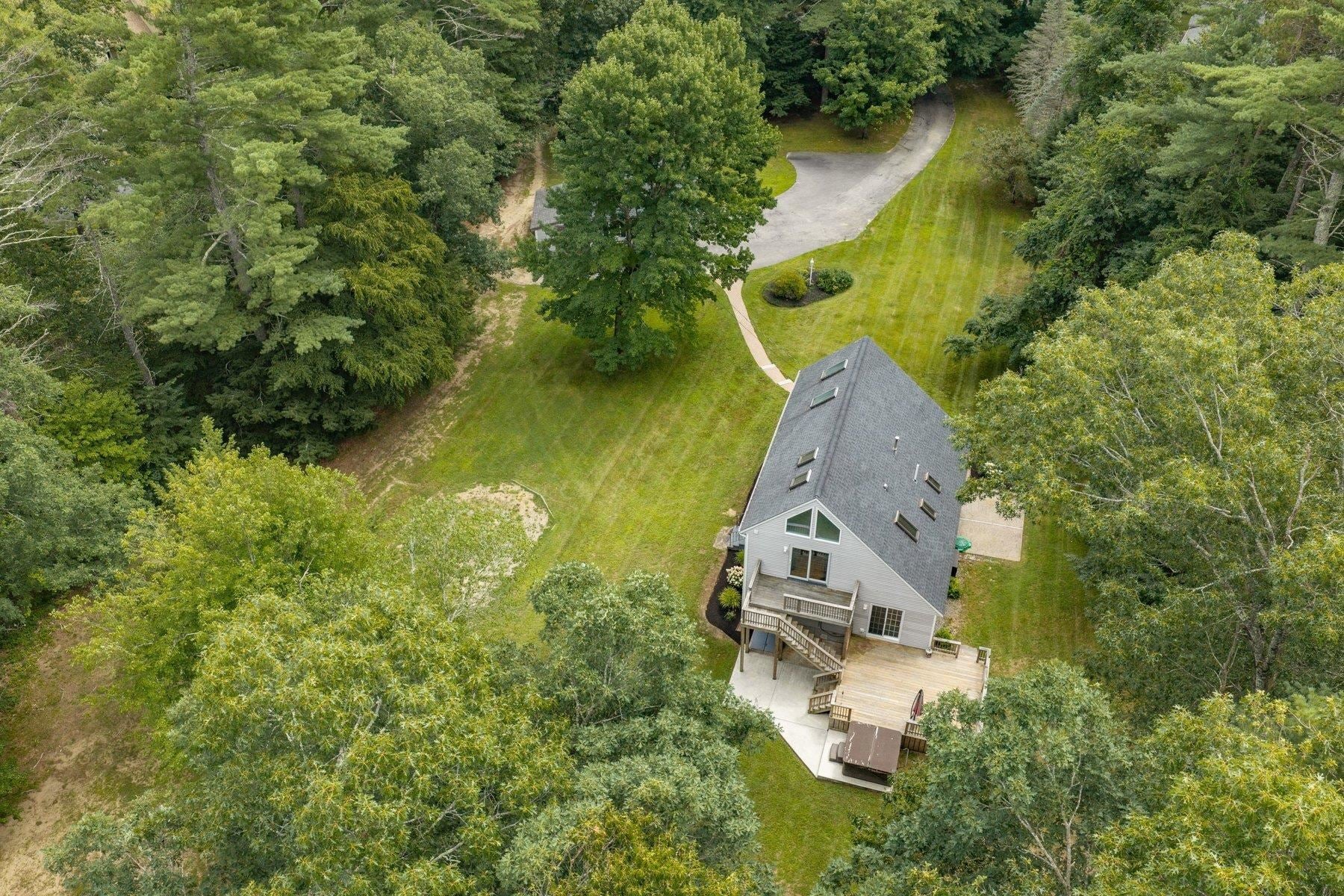 8 Brookhaven Road