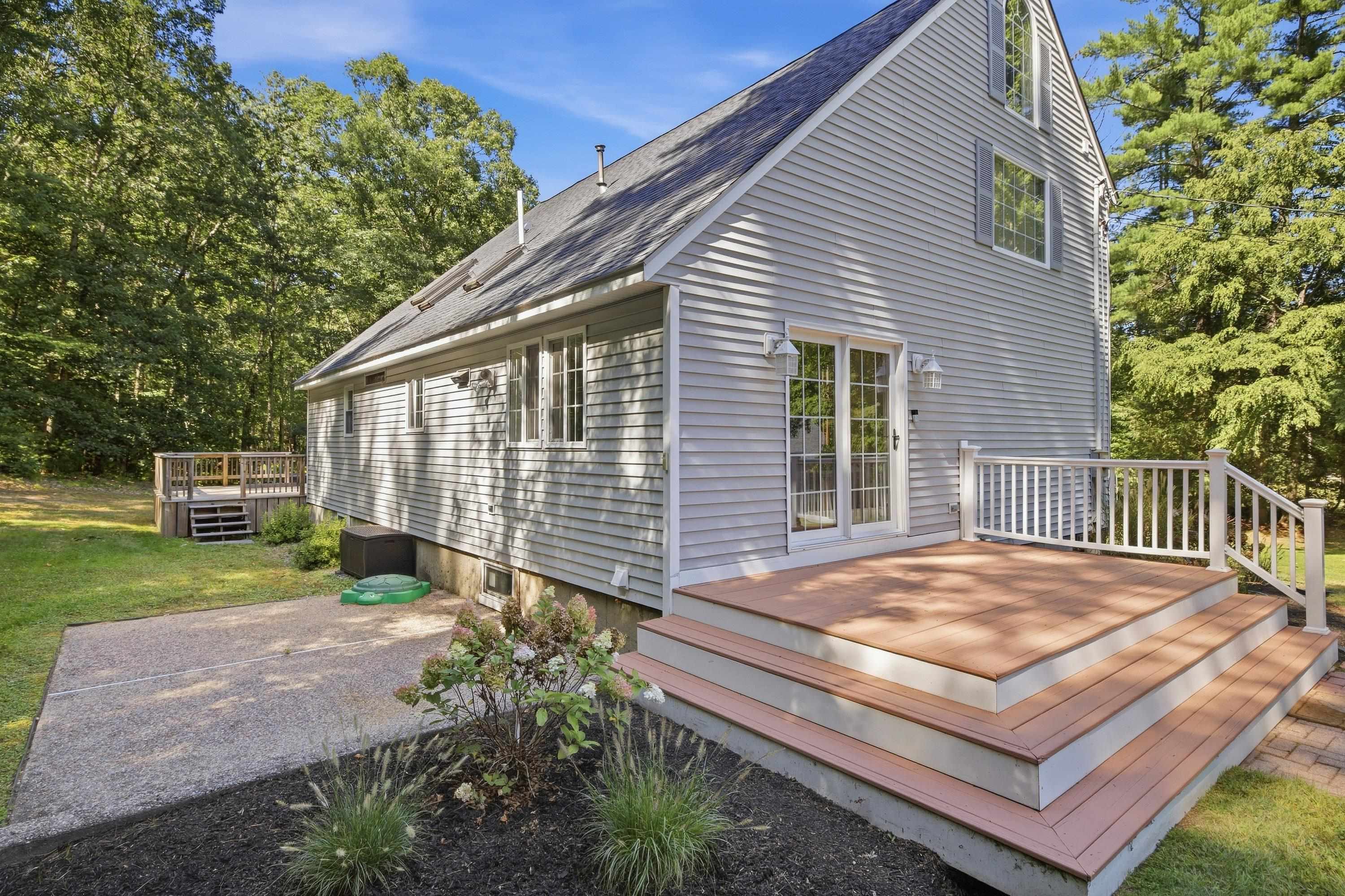 8 Brookhaven Road