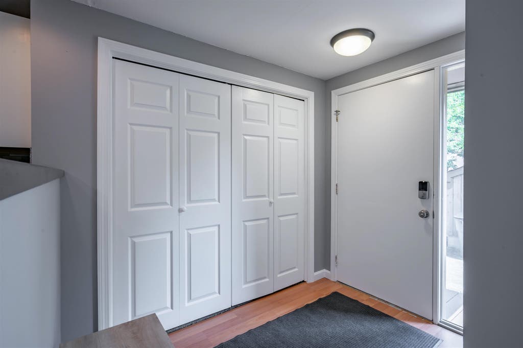 Photo of 21 Silverton Drive, Nashua, NH 03062 (MLS # 5101718)