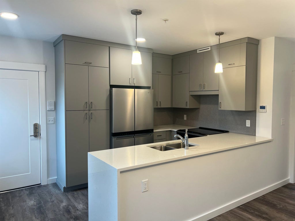 Photo of 106 Grove Street #2A, Peterborough, NH 03458 (MLS # 5111342)