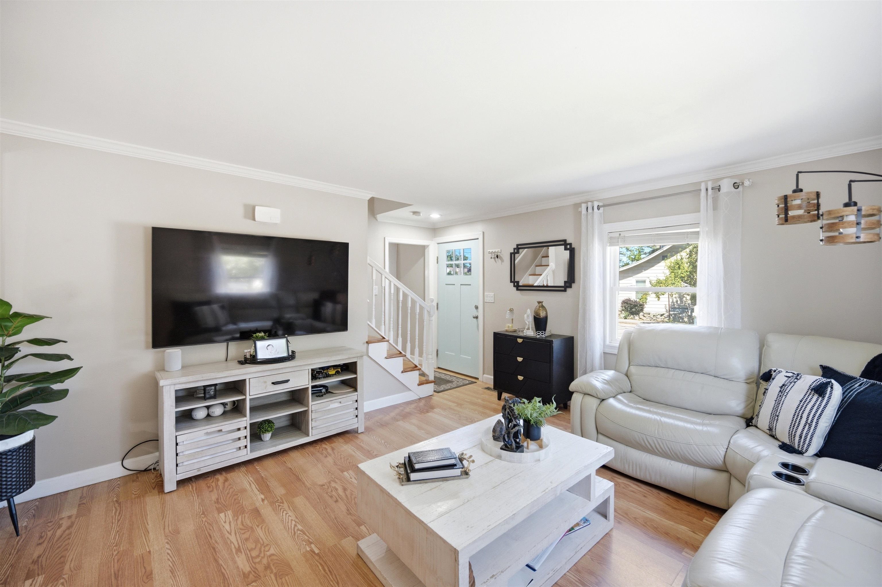 5 Burke Street