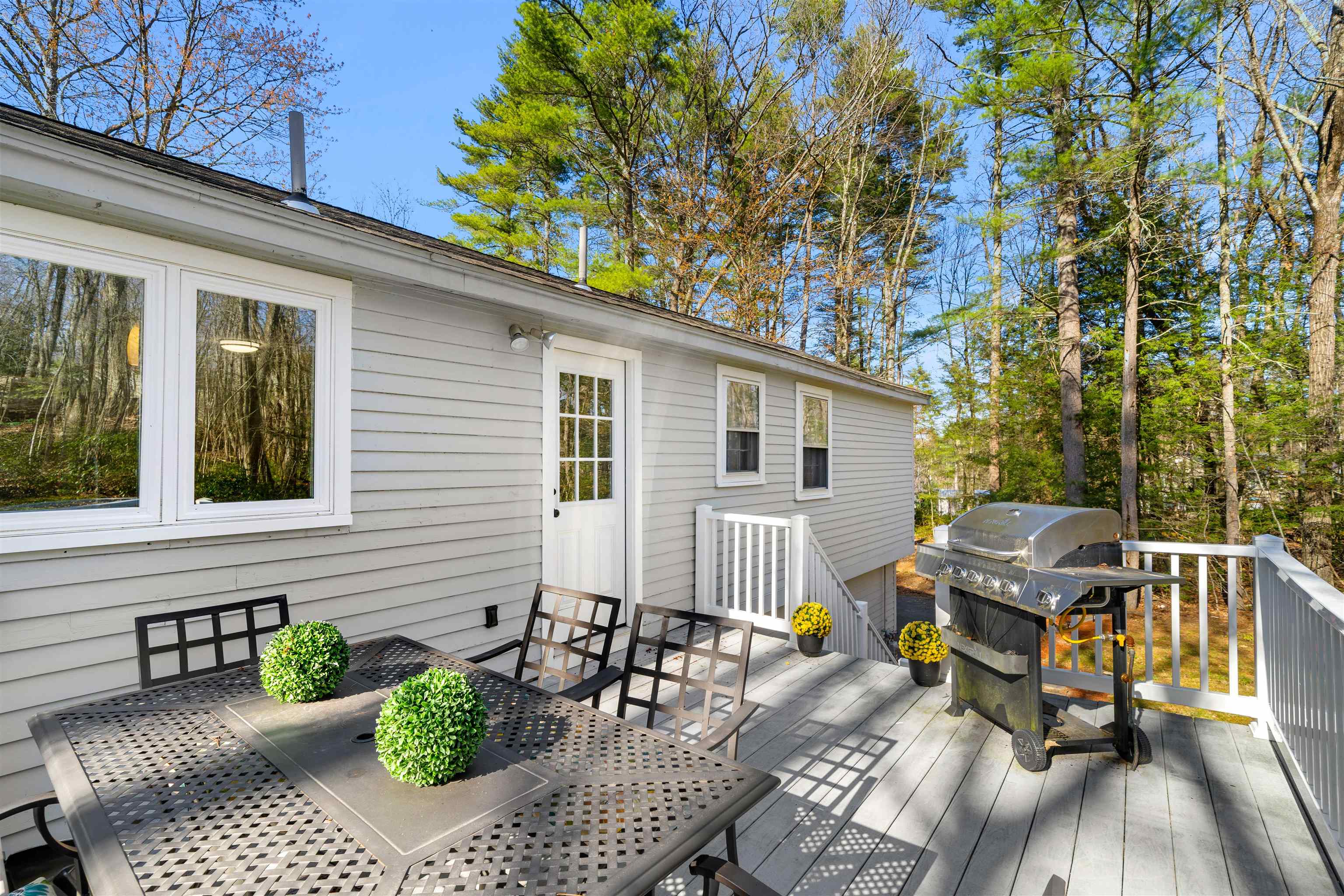 6 Newbury Drive
