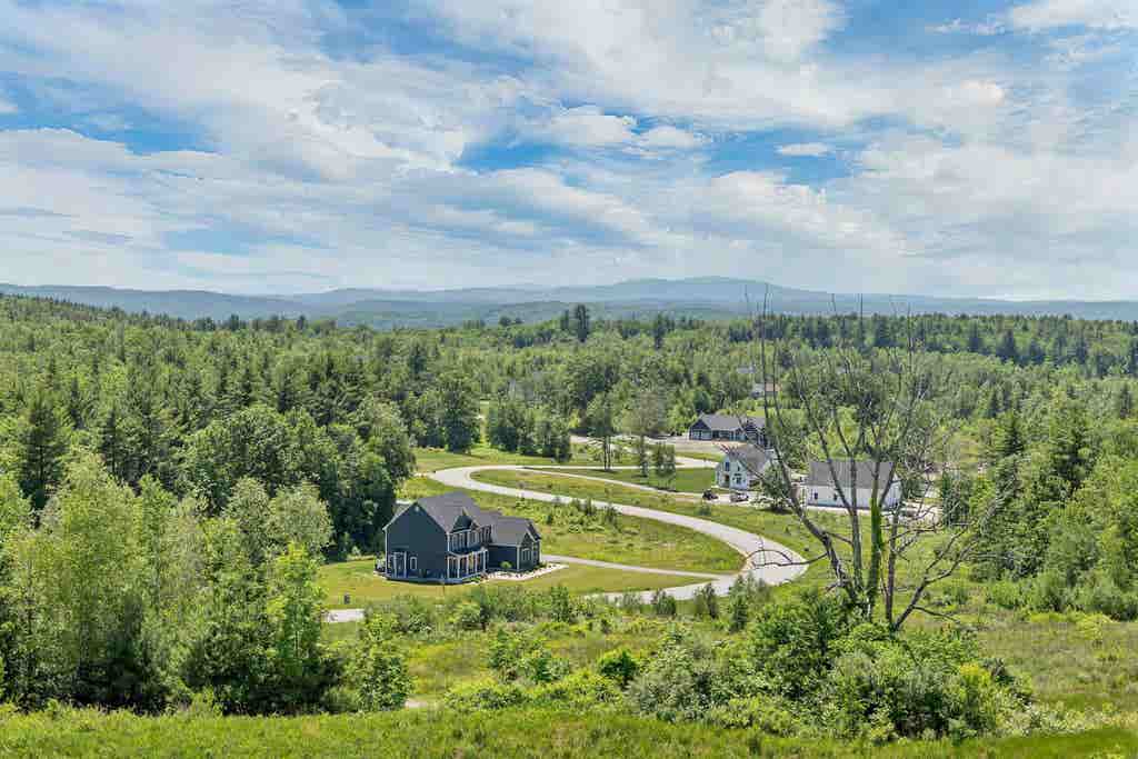Photo of 22 Fairway Drive, Dunbarton, NH 03046 (MLS # 5094405)