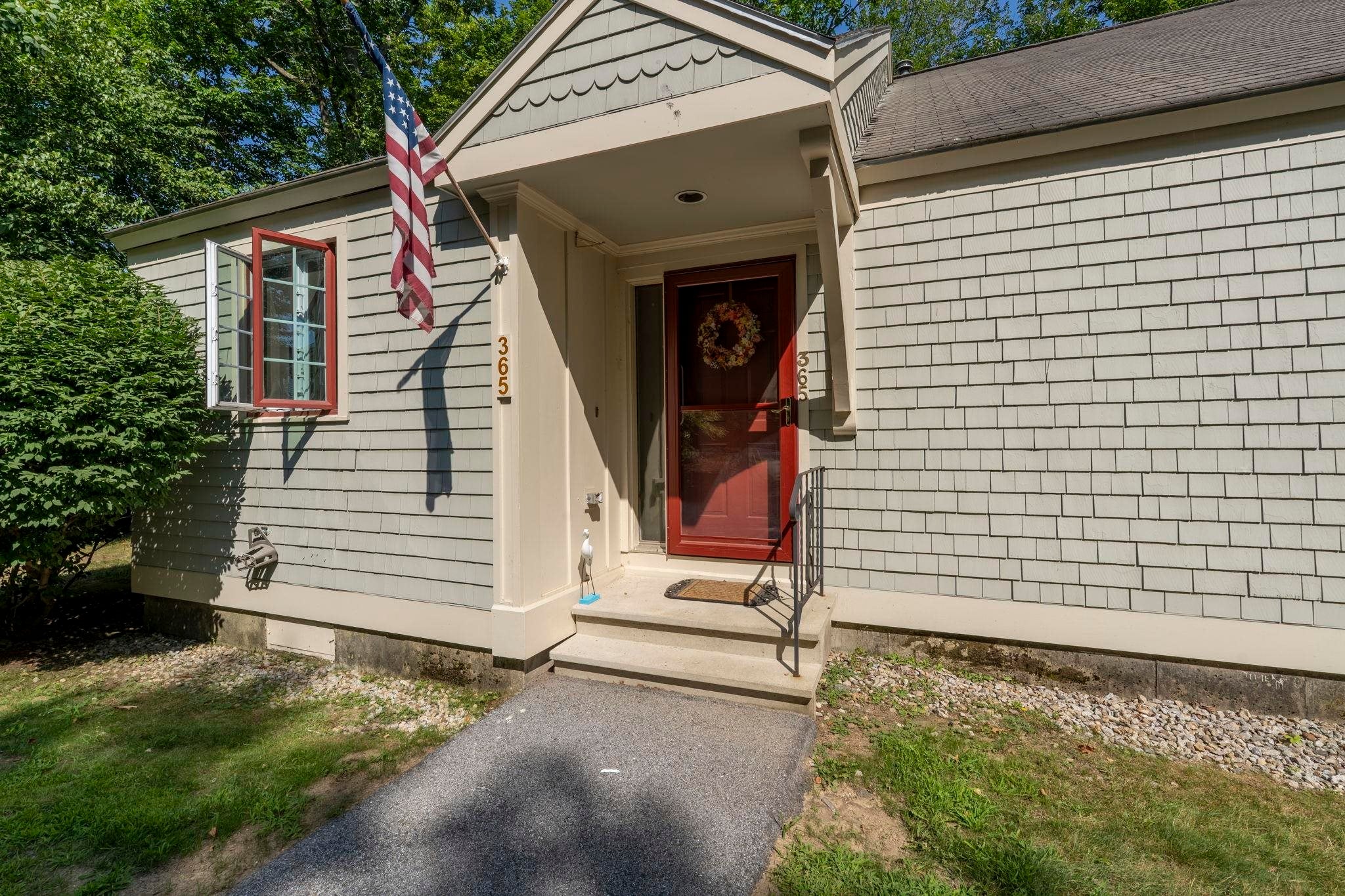 1465 Hooksett Road 365