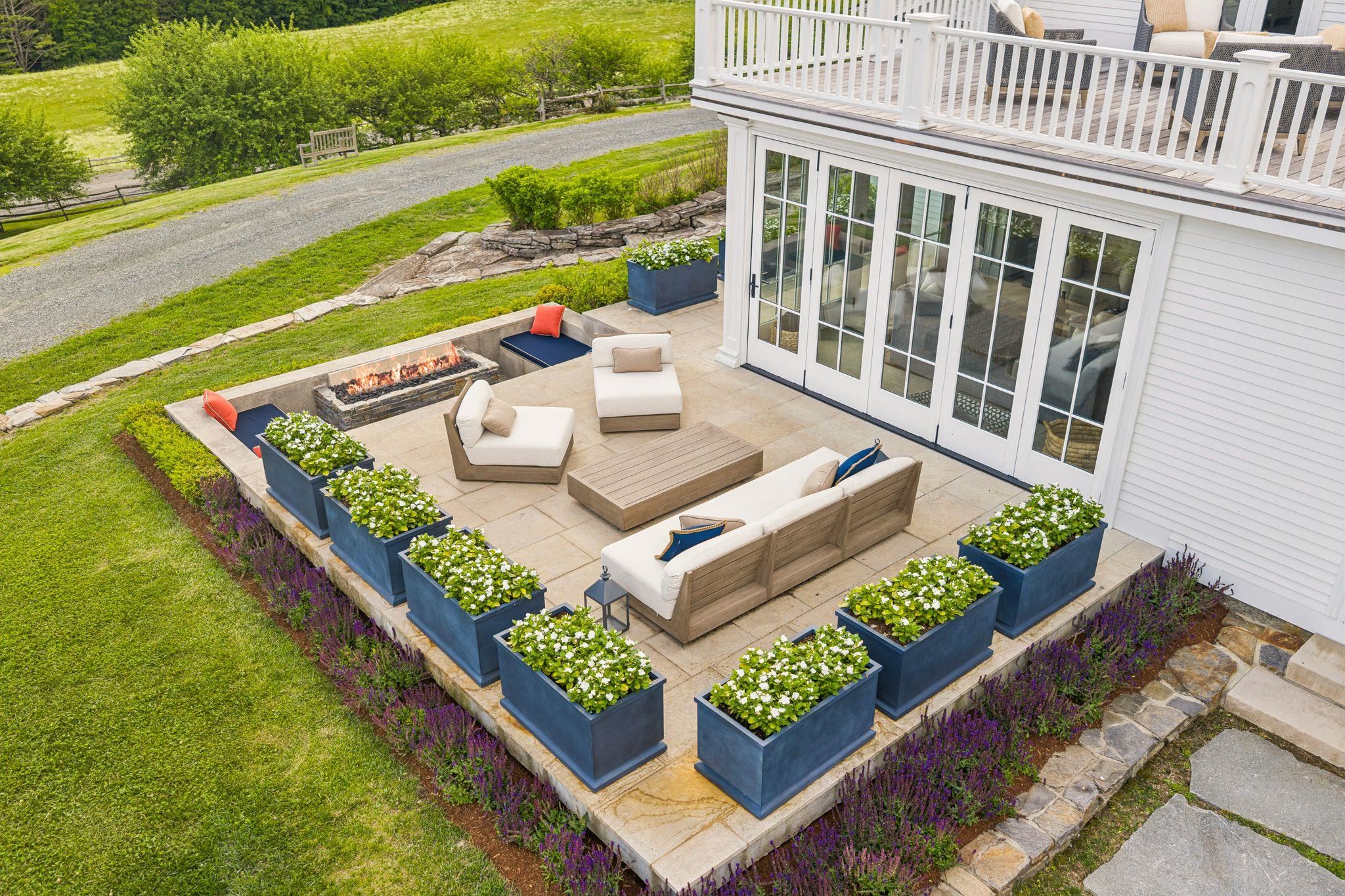 3147 Mount Hunger Road
