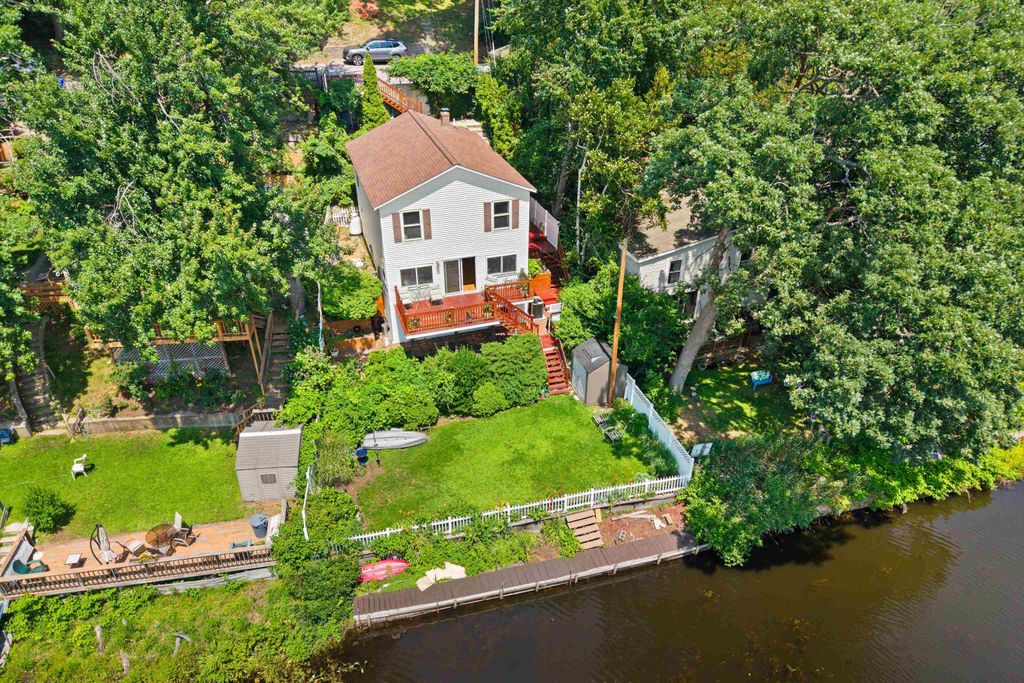 Photo of 20 Pond Drive, Manchester, NH 03103 (MLS # 5100889)