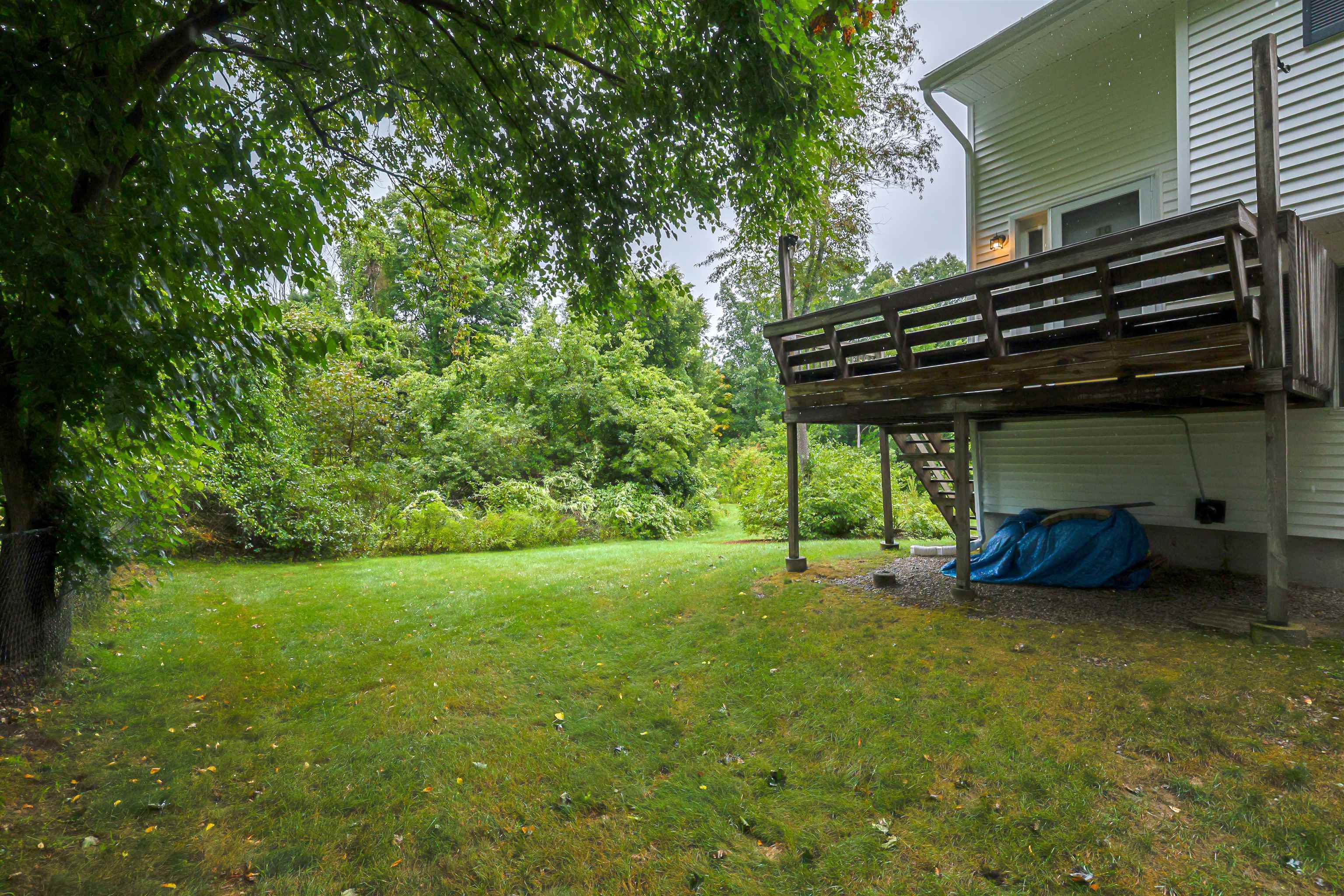 1325 Candia Road 10