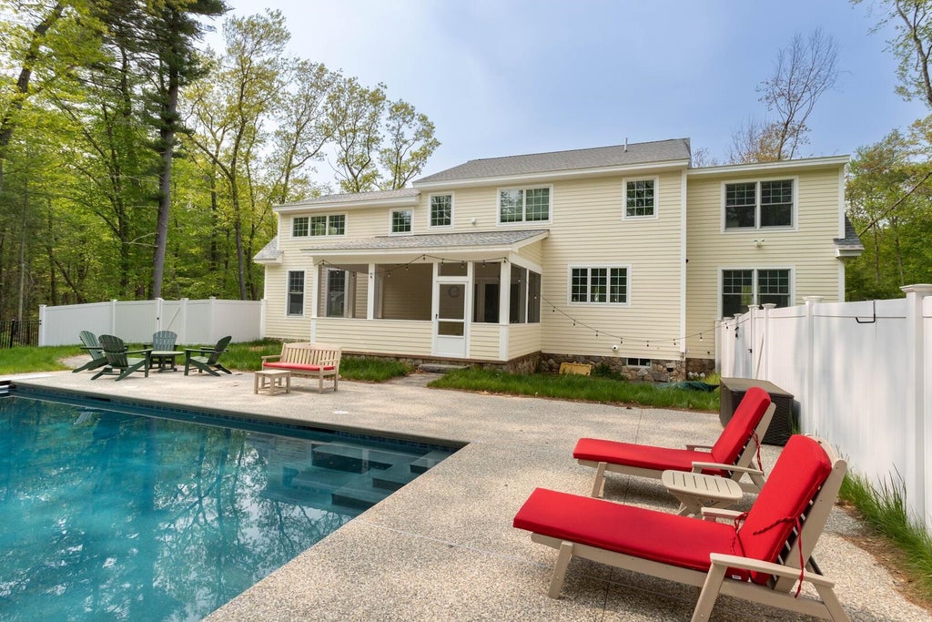 Photo of 10 McCarron Drive, Hampton, NH 03842 (MLS # 5082391)