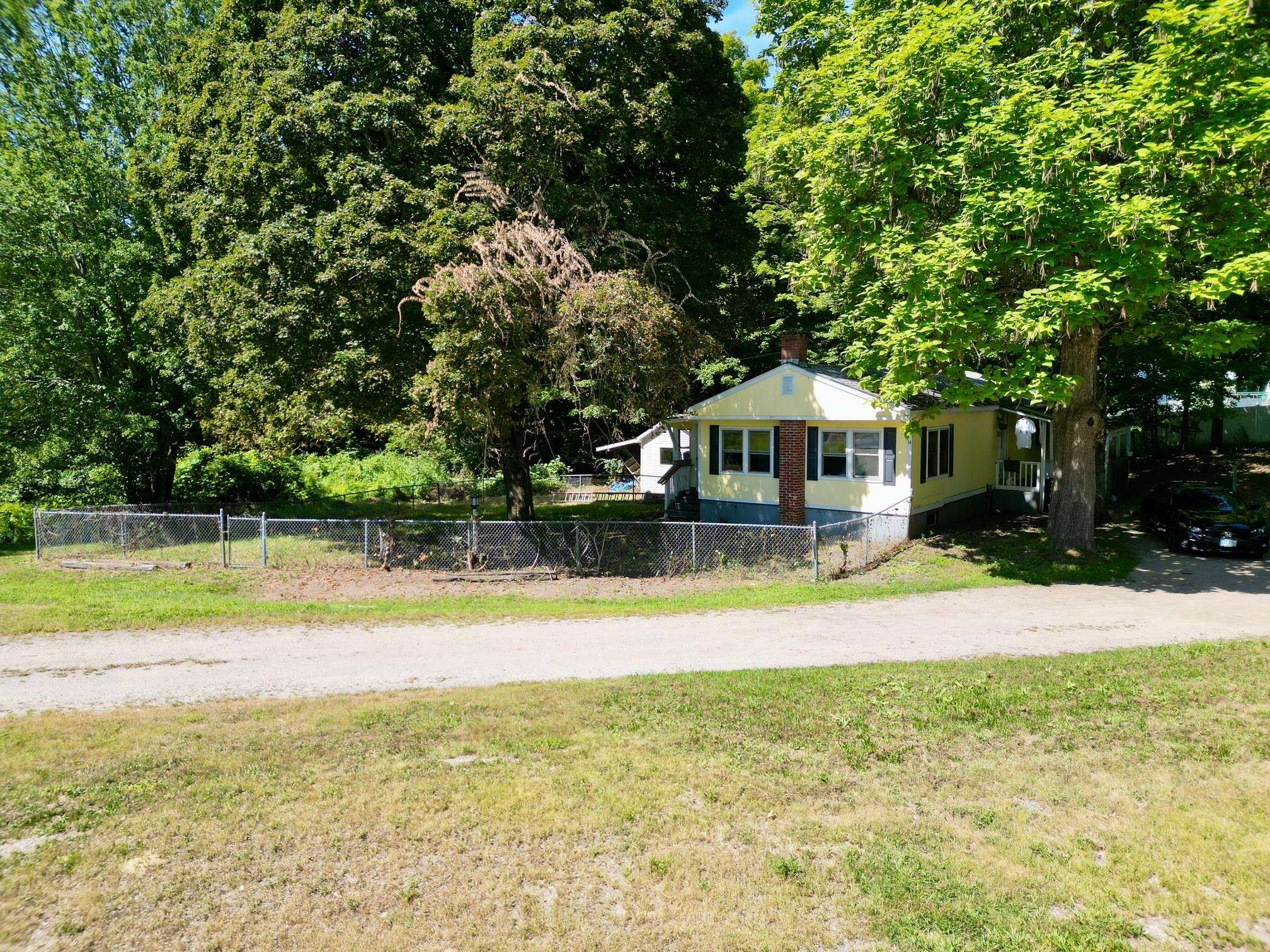 14 Pleasant Street