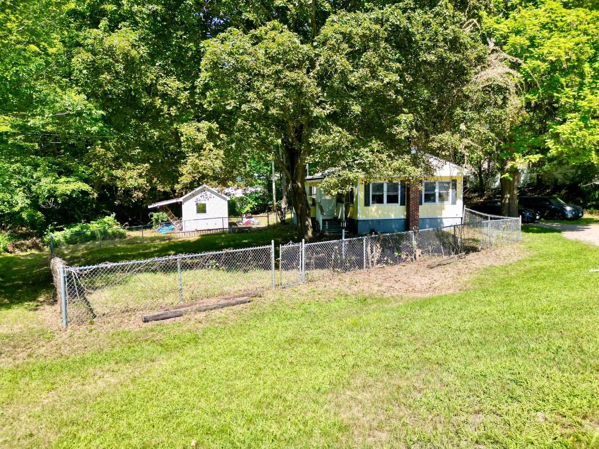 14 Pleasant Street