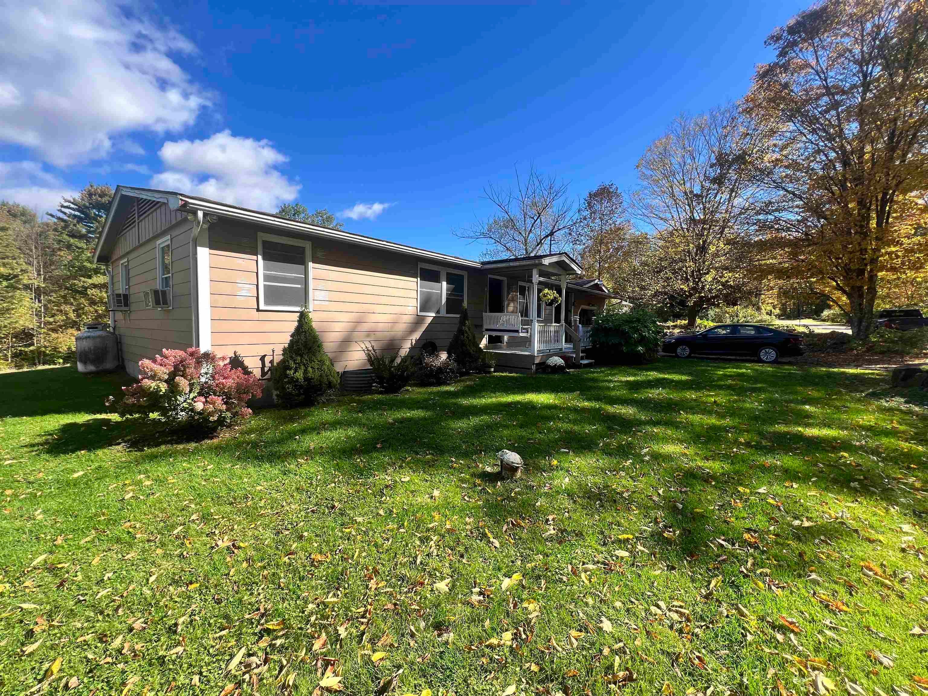 825 Belgo Road
