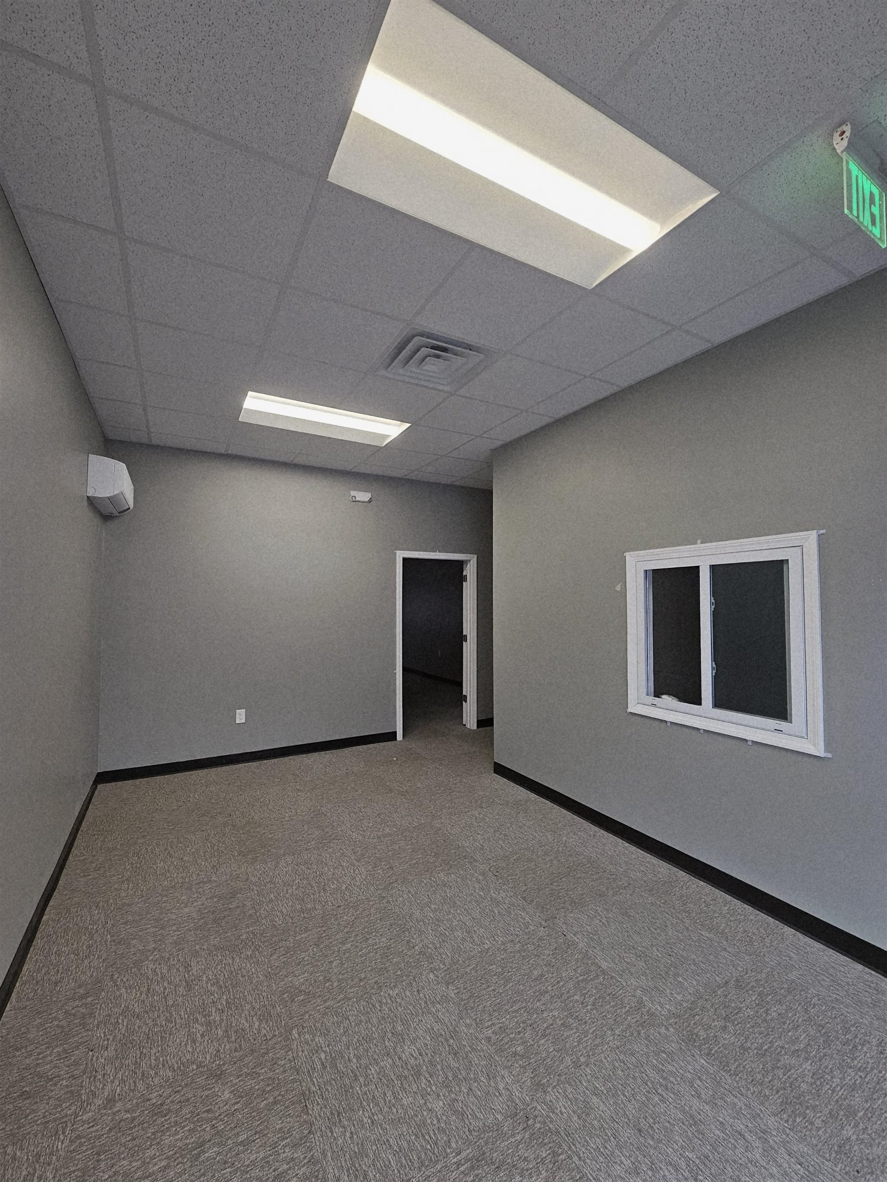 230 N. Main Street Suite B - Photo 4