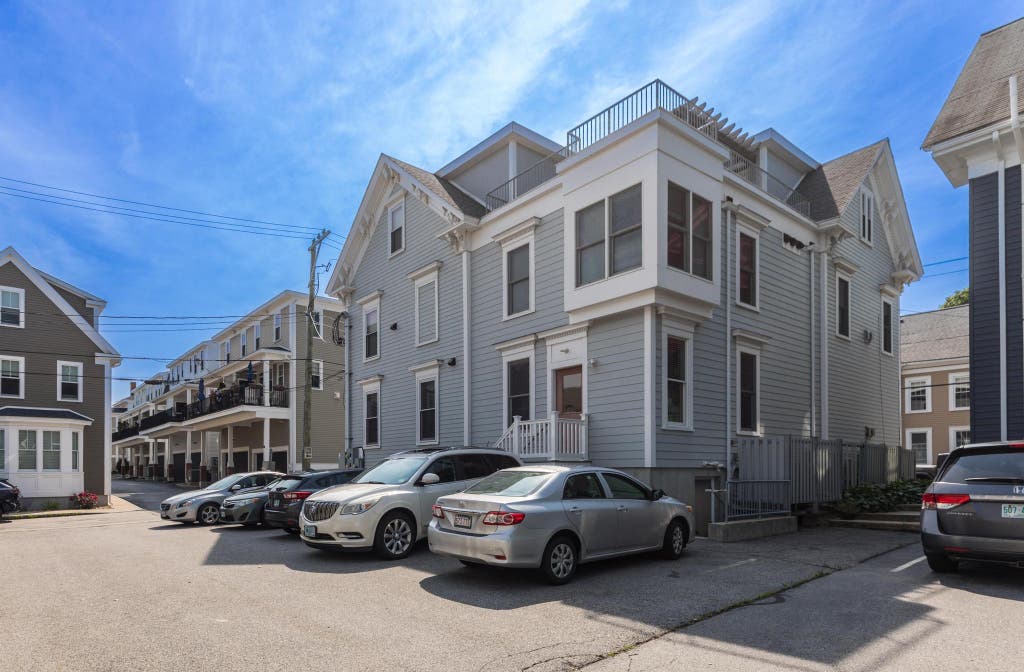 Photo of 303 Islington Street, Portsmouth, NH 03801 (MLS # 5102596)