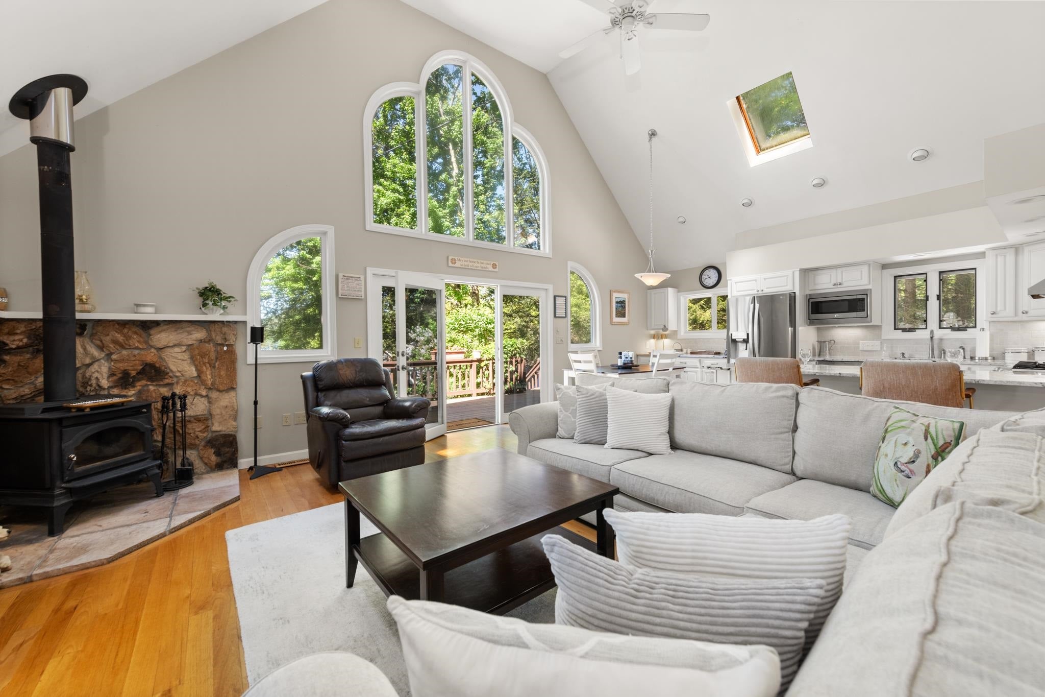 114 Shore Drive N