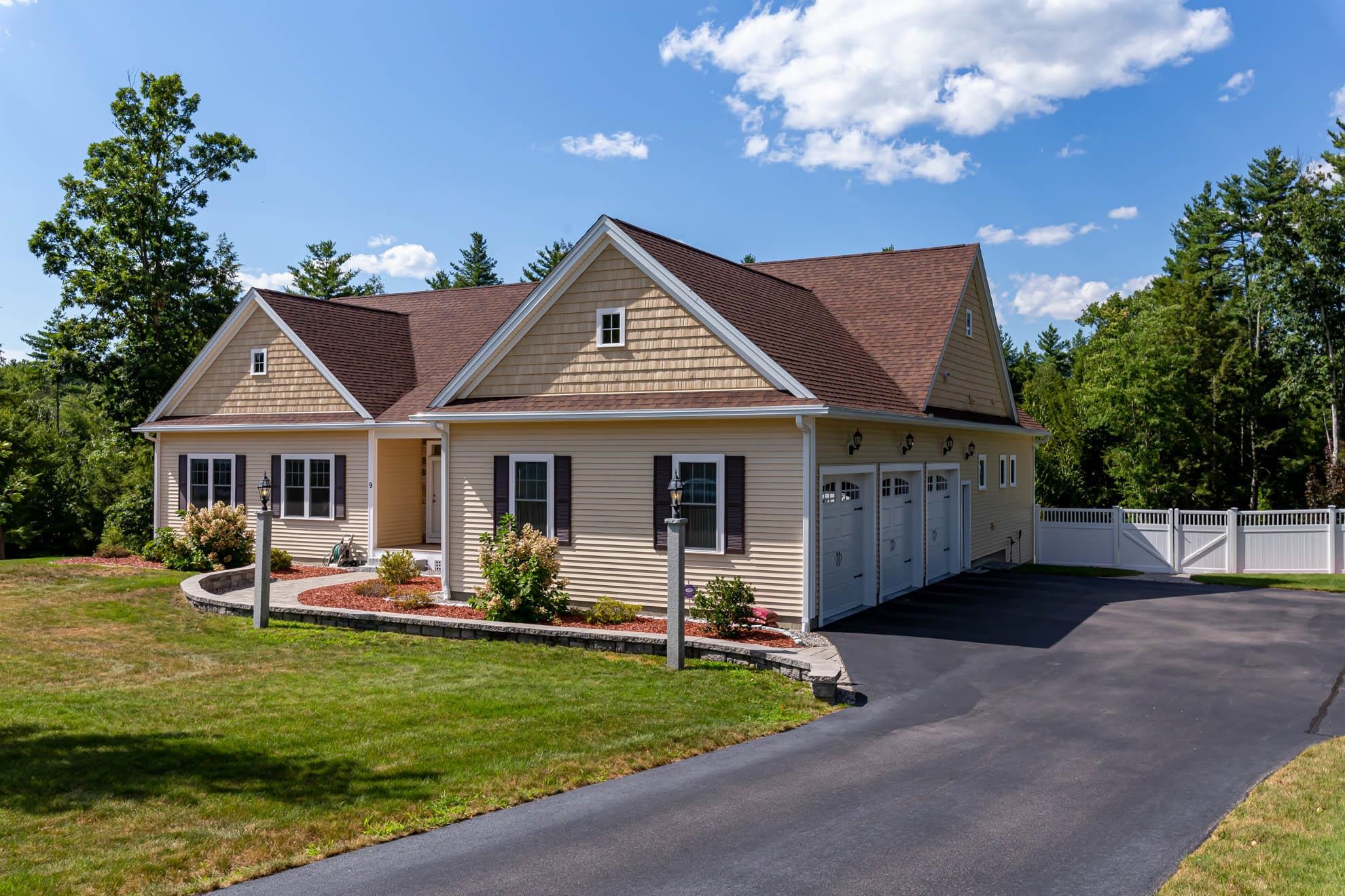 9 Windy Hollow Circle