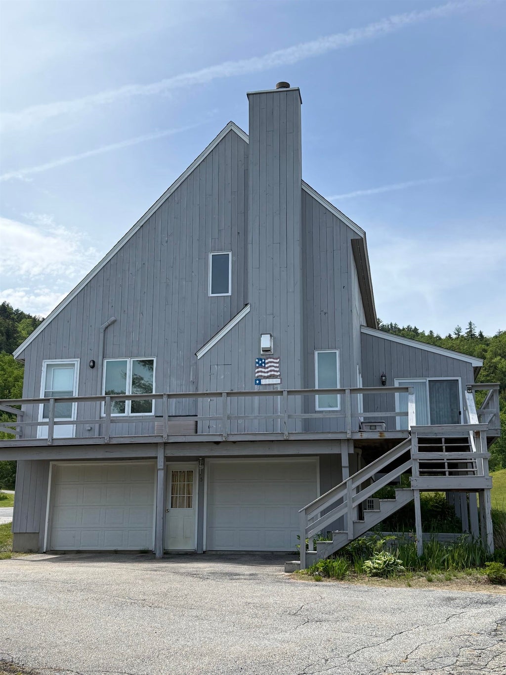 Photo of 5 Ledgeview Way, Plymouth, NH 03264 (MLS # 5085080)