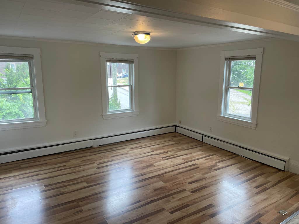 Photo of 195 Hanson Street, Dover, NH 03820 (MLS # 5082263)