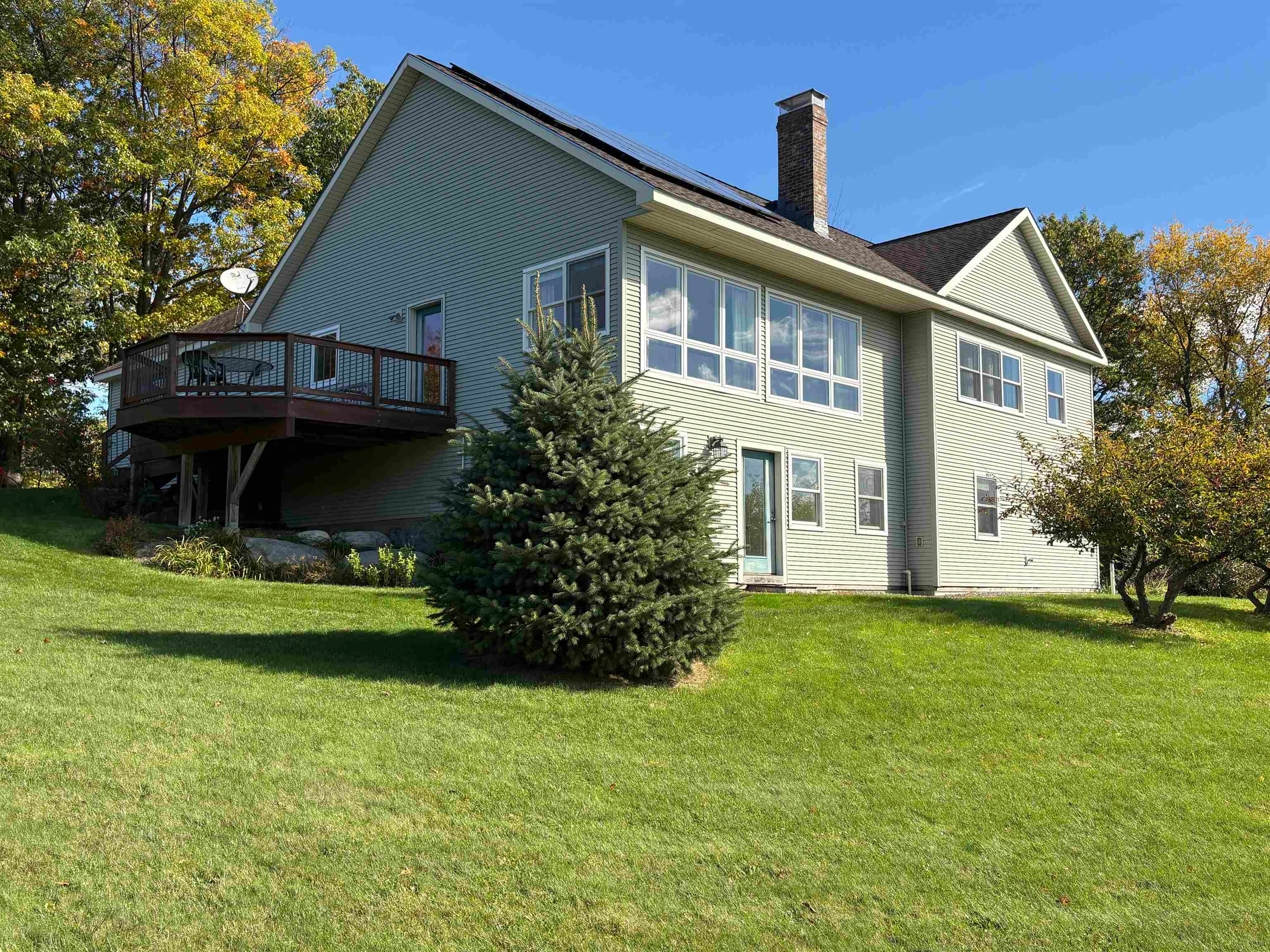 9 Old Farm Road