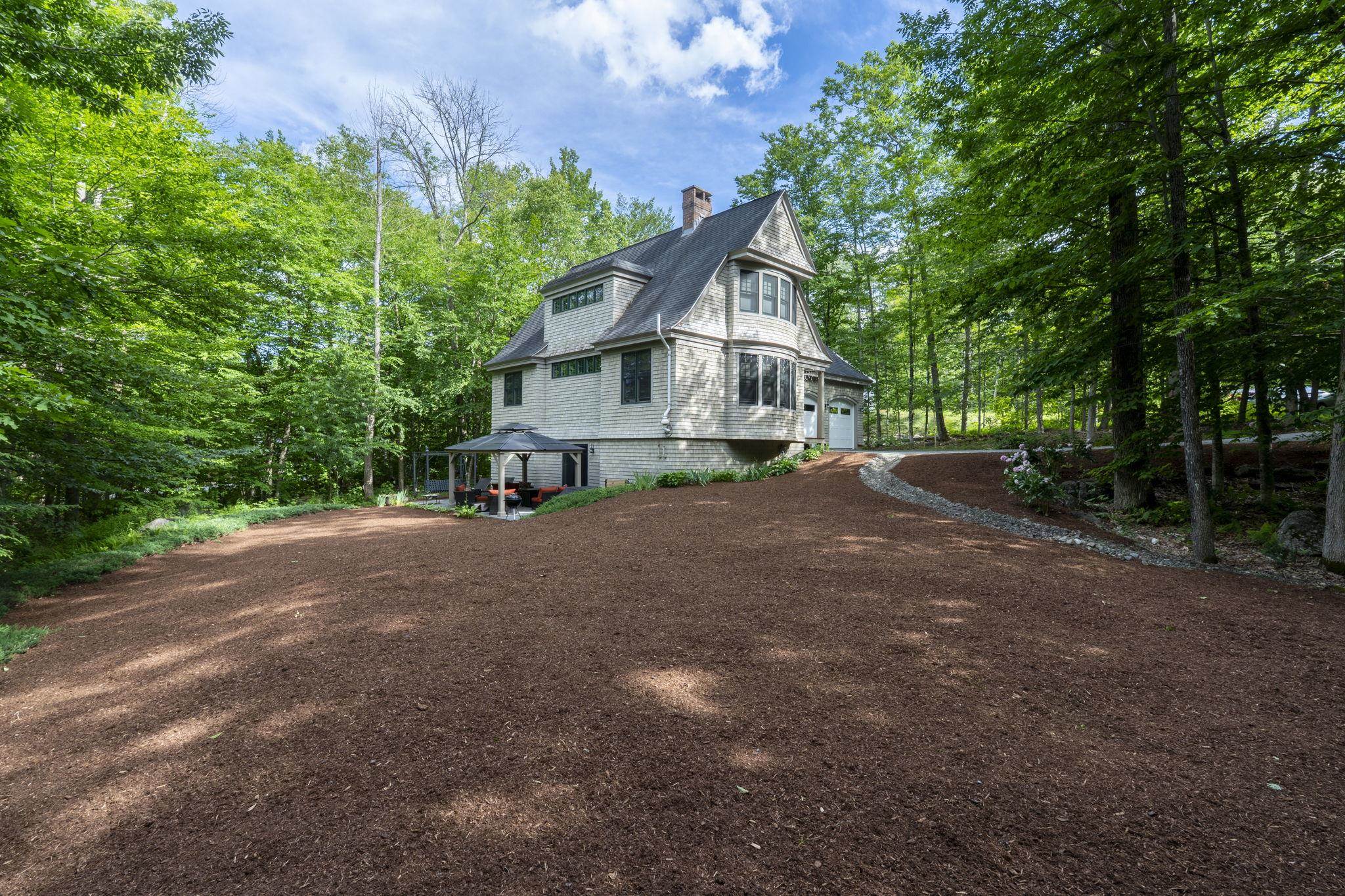 12 Fernwood Lane