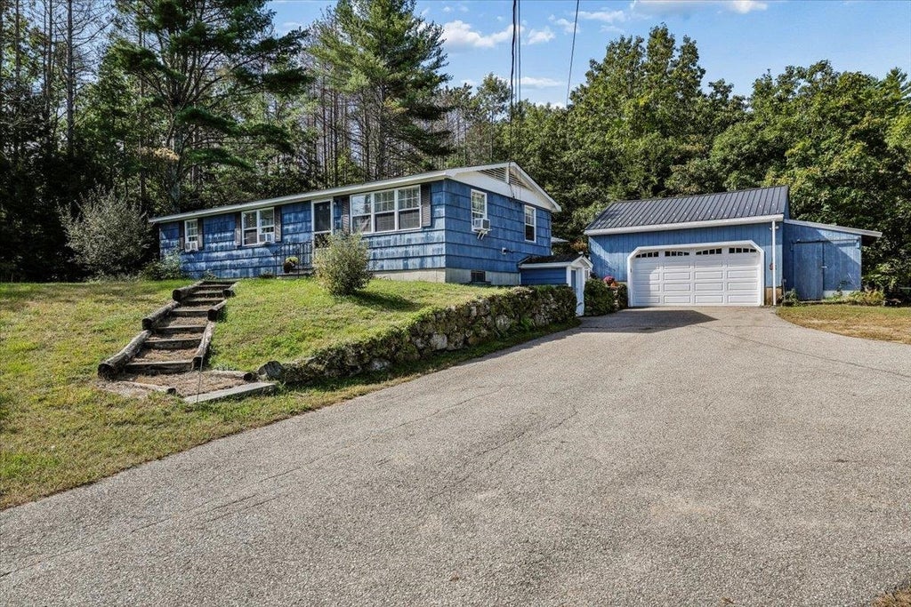 Photo of 246 Hill Road, Franklin, NH 03235 (MLS # 5111411)