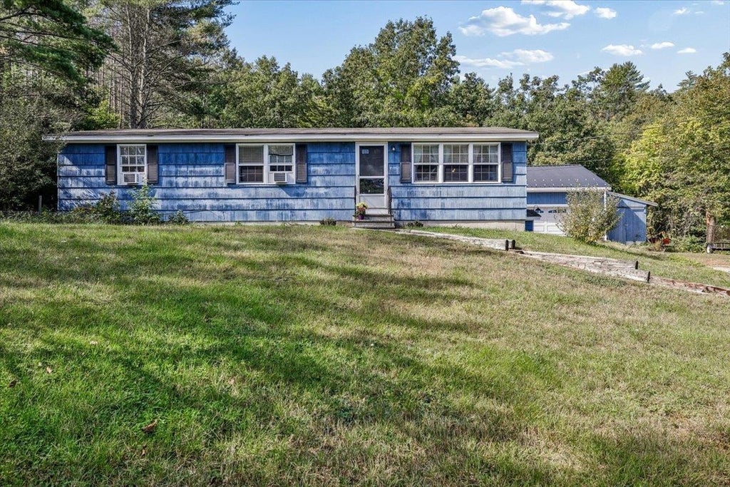 Photo of 246 Hill Road, Franklin, NH 03235 (MLS # 5111411)