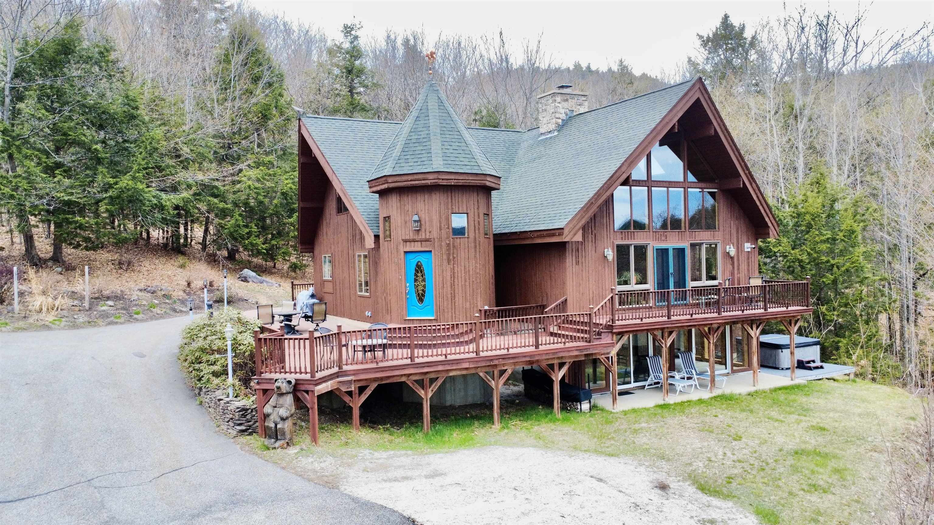 20 Crest Lane
