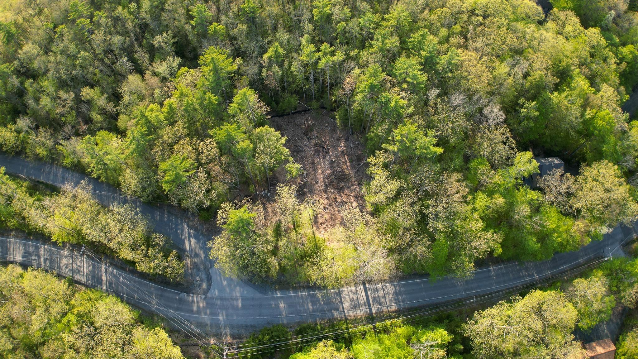 7 Double Diamond Drive
