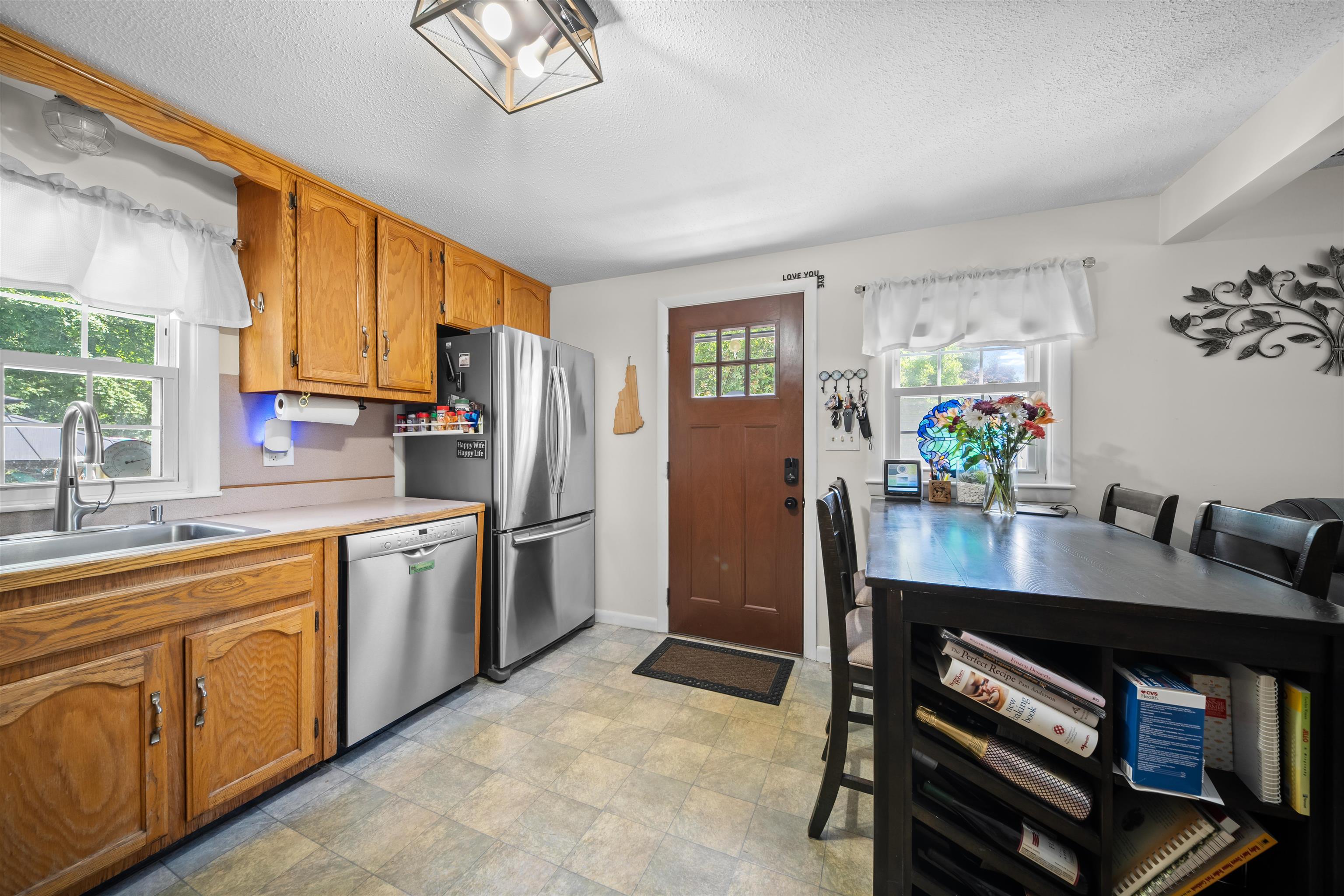 45 Applevale Drive