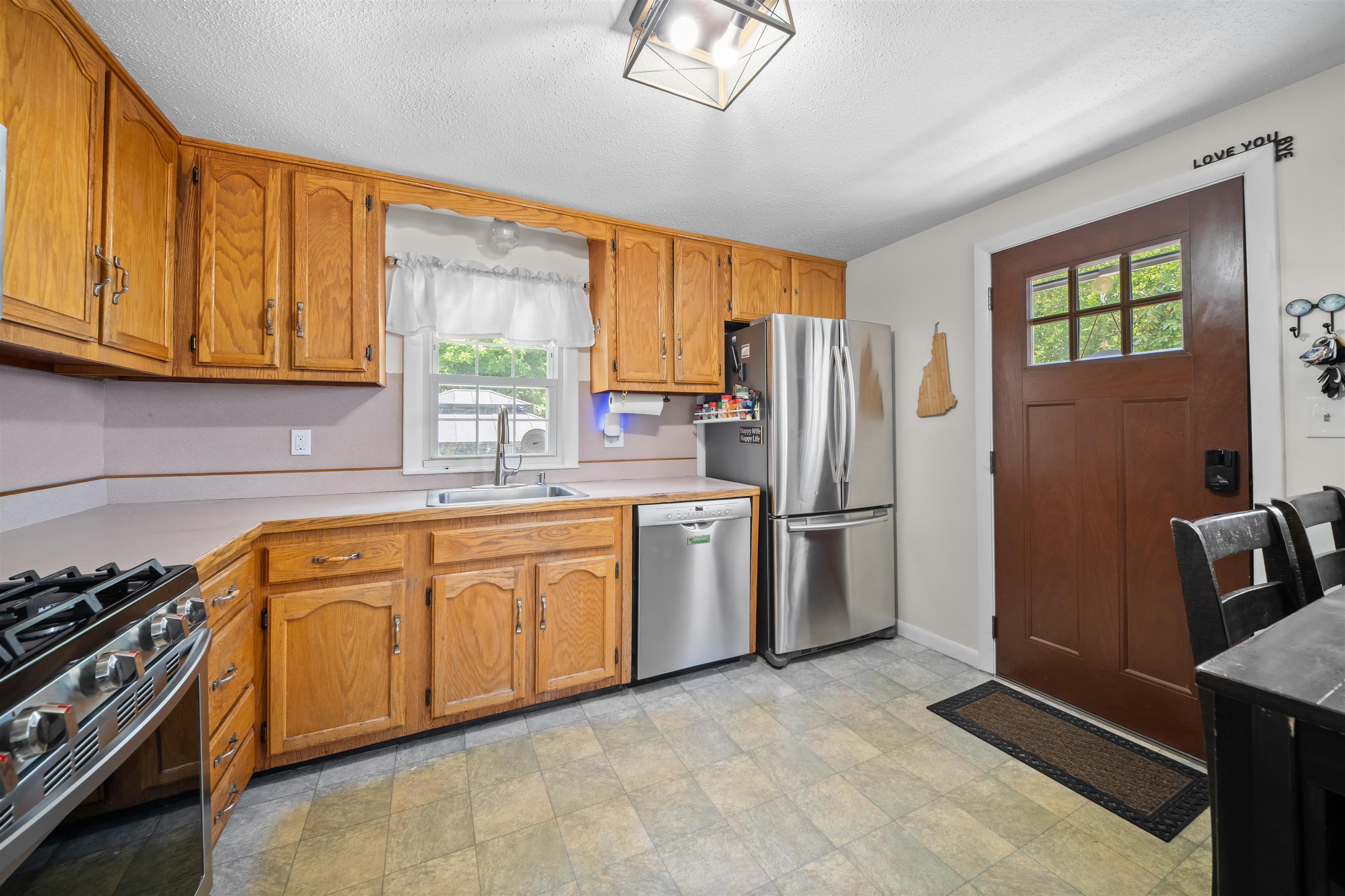 45 Applevale Drive