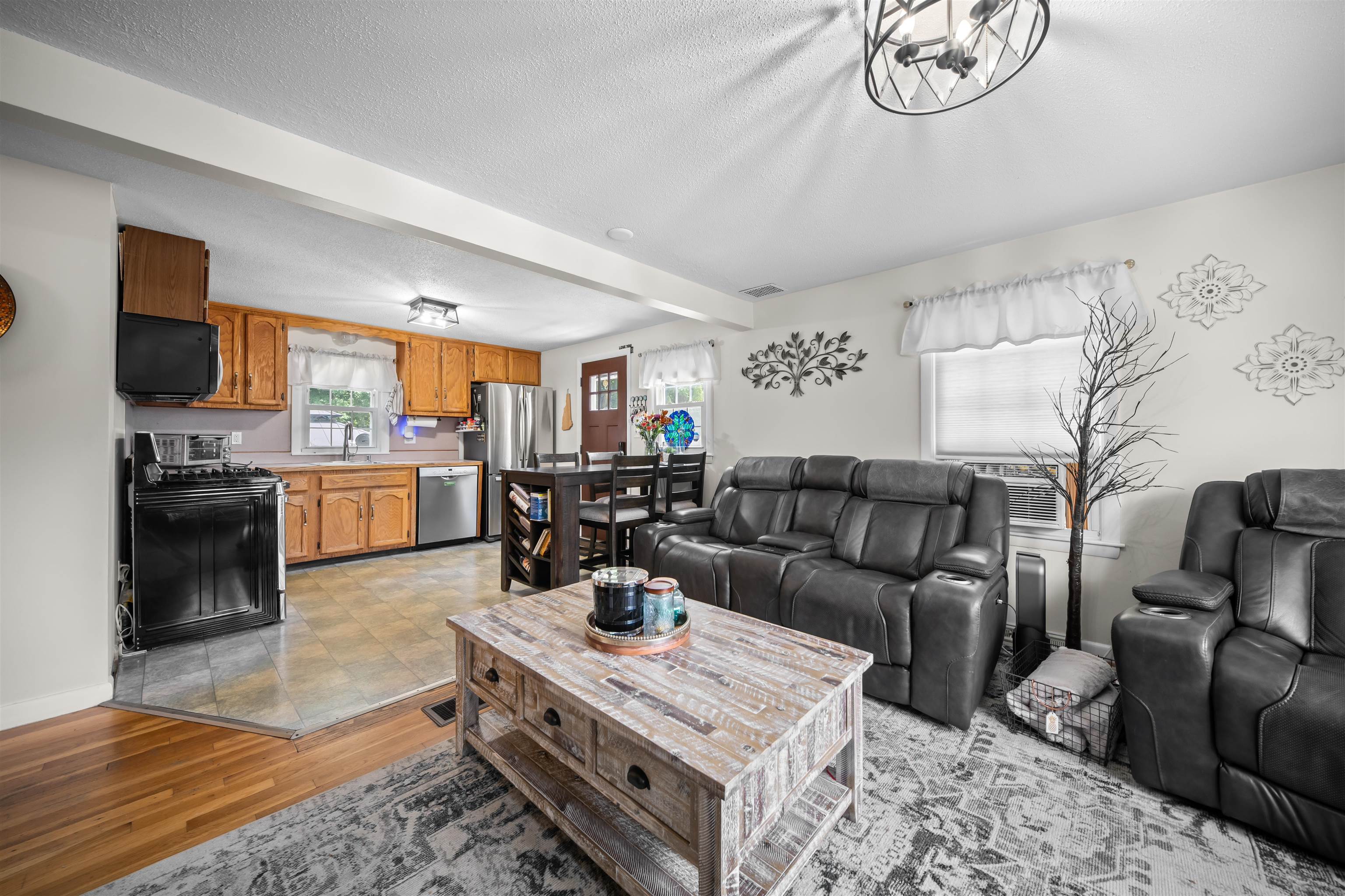 45 Applevale Drive