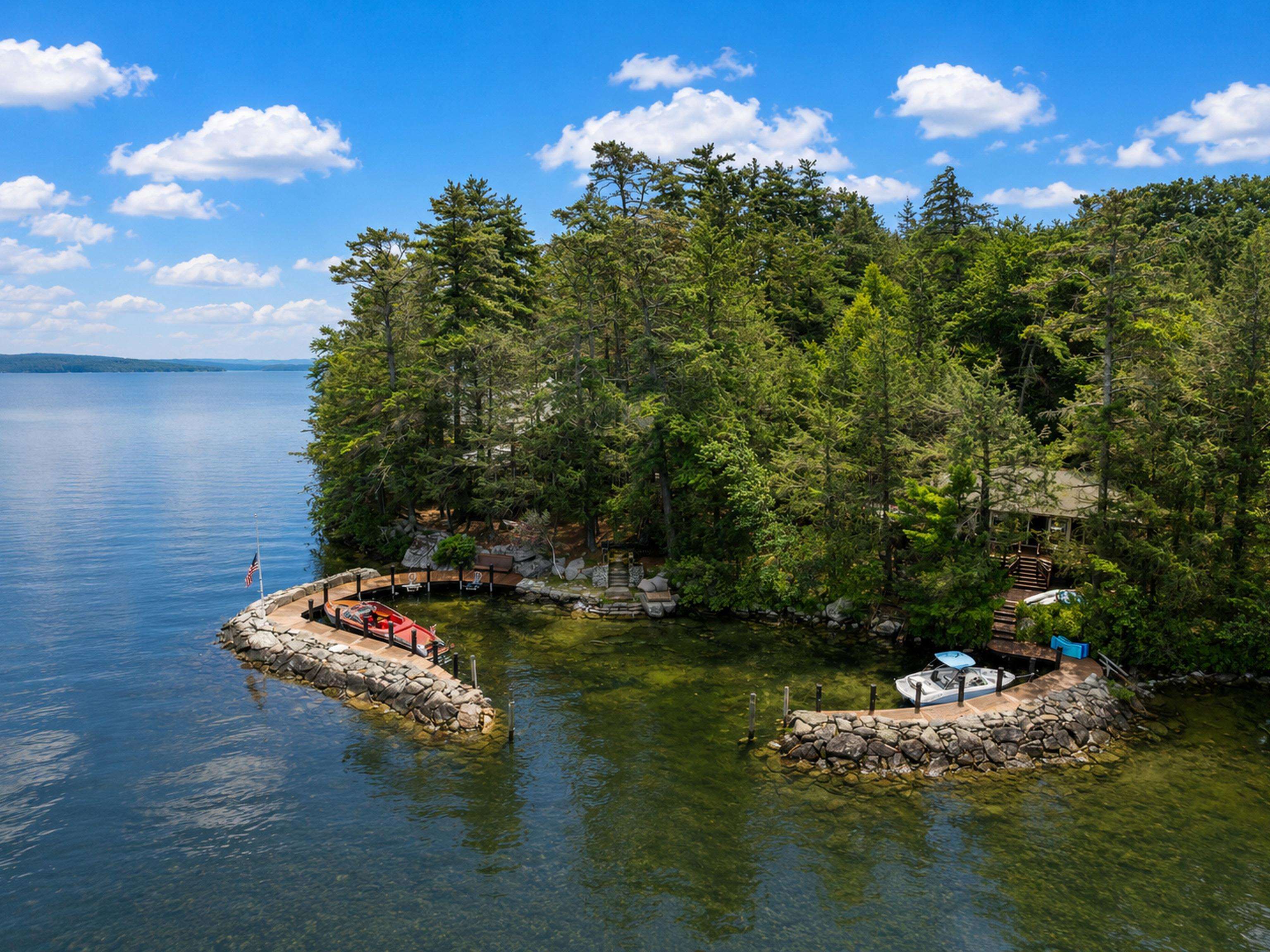 15, 20 & 21 Welch Island